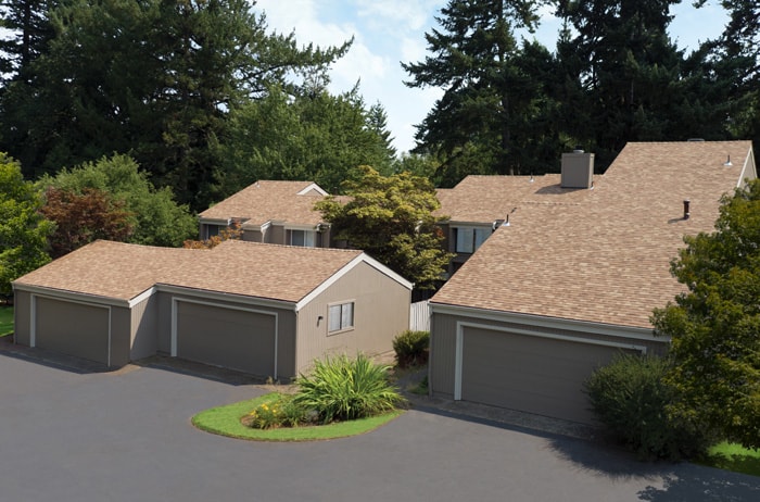 S & H Roofing Images